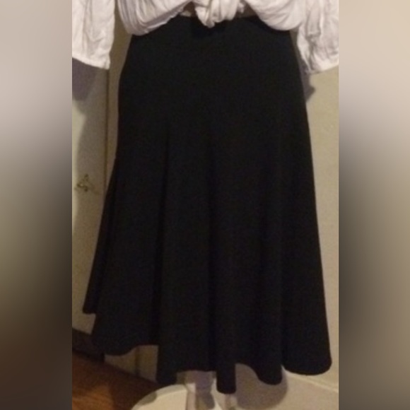 Black vintage skirt - Picture 2 of 5